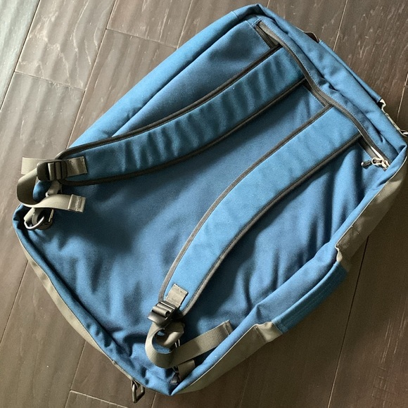 Patagonia  3 Way One Bag MLC - Picture 3 of 10